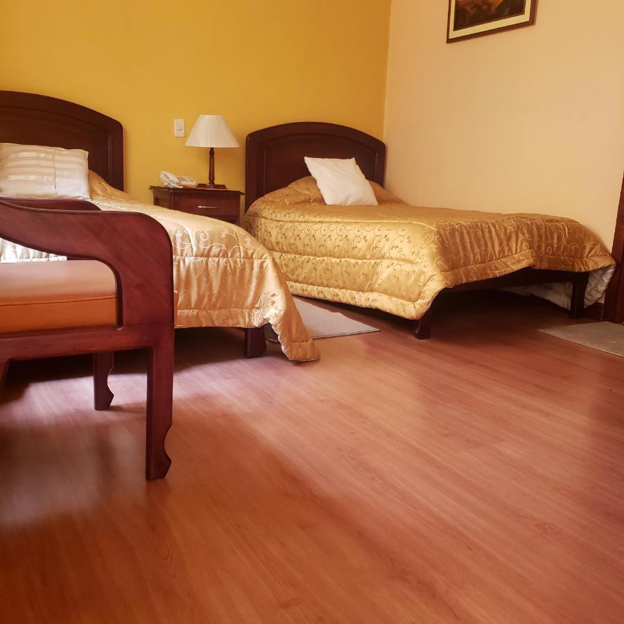 Lloresa Cuenca Zimmer foto