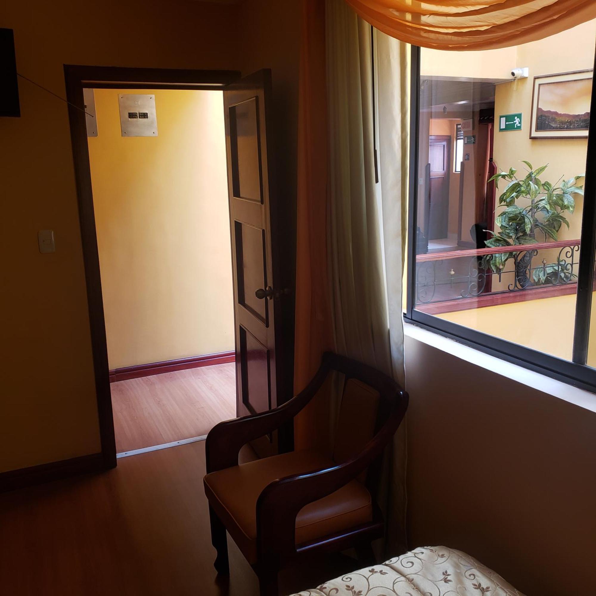 Lloresa Cuenca Zimmer foto